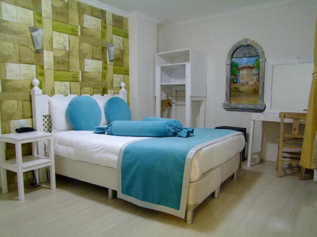 Hotel Ishakpasa Konagi Стамбул Номер фото