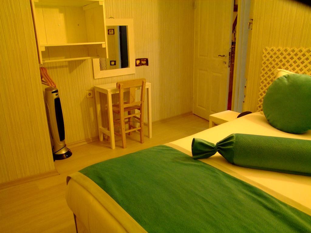 Hotel Ishakpasa Konagi Стамбул Номер фото