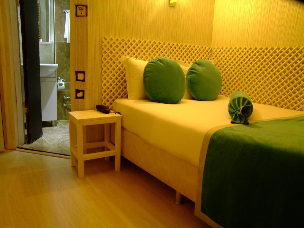 Hotel Ishakpasa Konagi Стамбул Номер фото