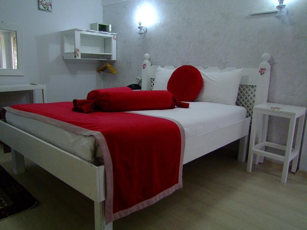 Hotel Ishakpasa Konagi Стамбул Номер фото